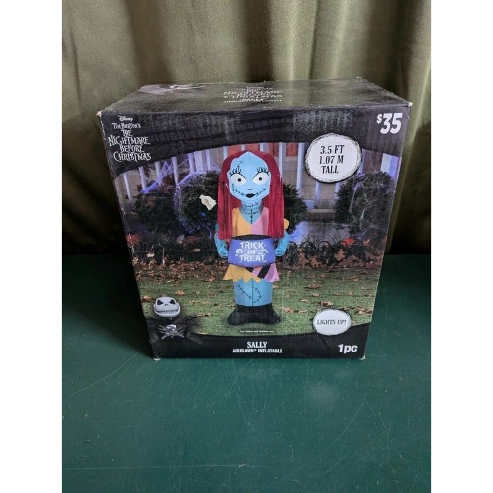 Sally Airblown Inflatable 3.5 FT tall Trick or Treat Nightmare before christmas